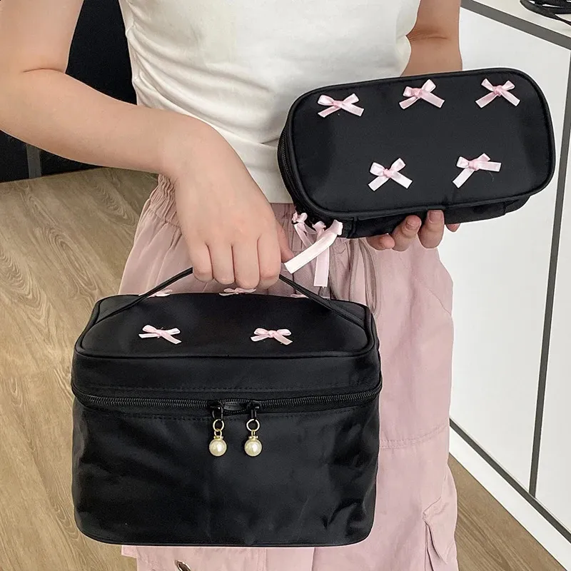 X Simple Bow Noir Maquillage Portable Sac de Rangement à Fermeture Éclair Crayon Organisateur Cosmétique Voyage Trousse de Toilette Sac à Main Cadeau_voghion.com