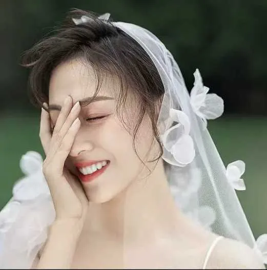 Hair Jewelry Bridal Wedding Veil with 3D Flowers 1.5 Meters One Layer White_voghion.com