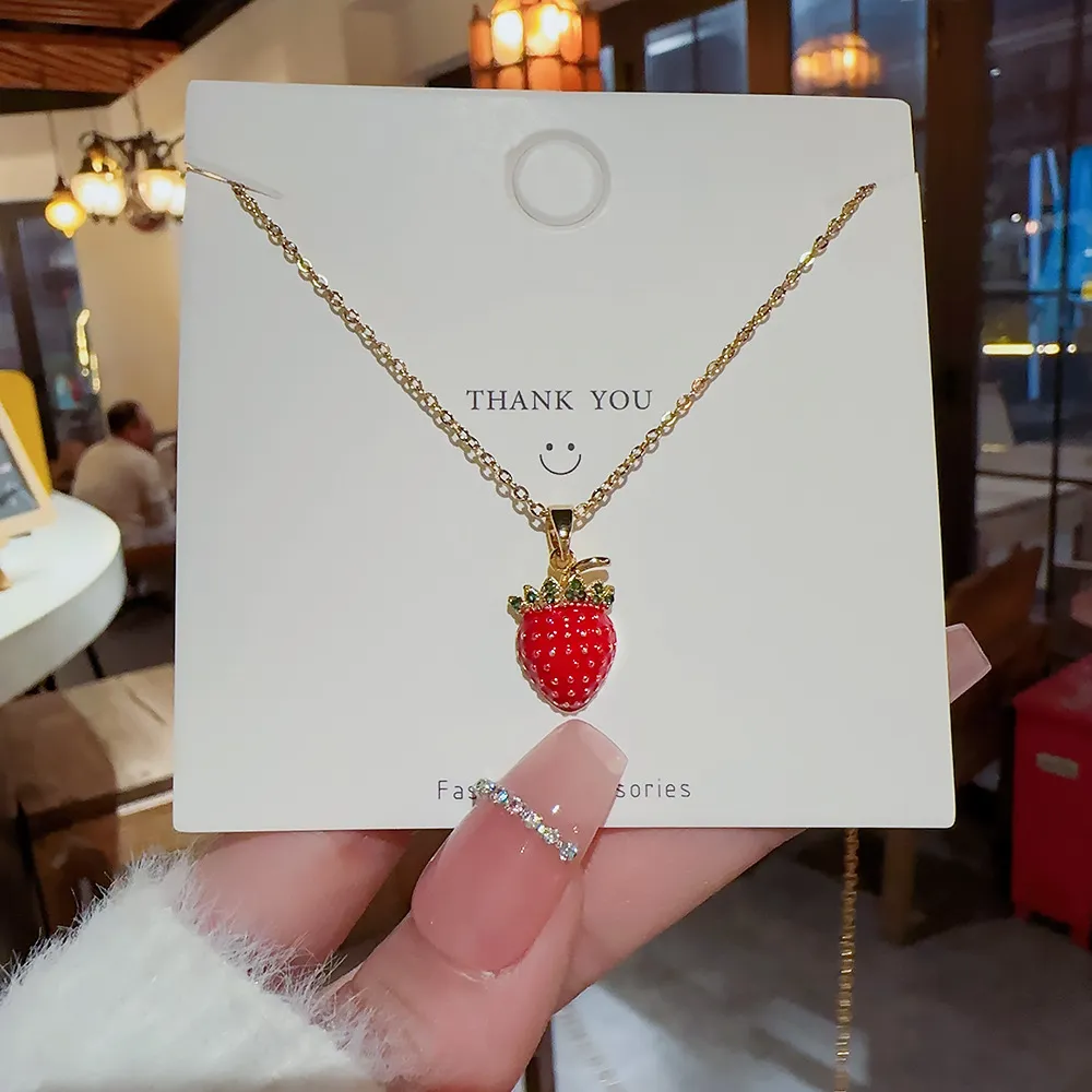 Pendant Necklaces Red Strawber Fruit Plant Zircon Chain Necklace Nimble Mother's Day Woman Wedding Family Friend_voghion.com