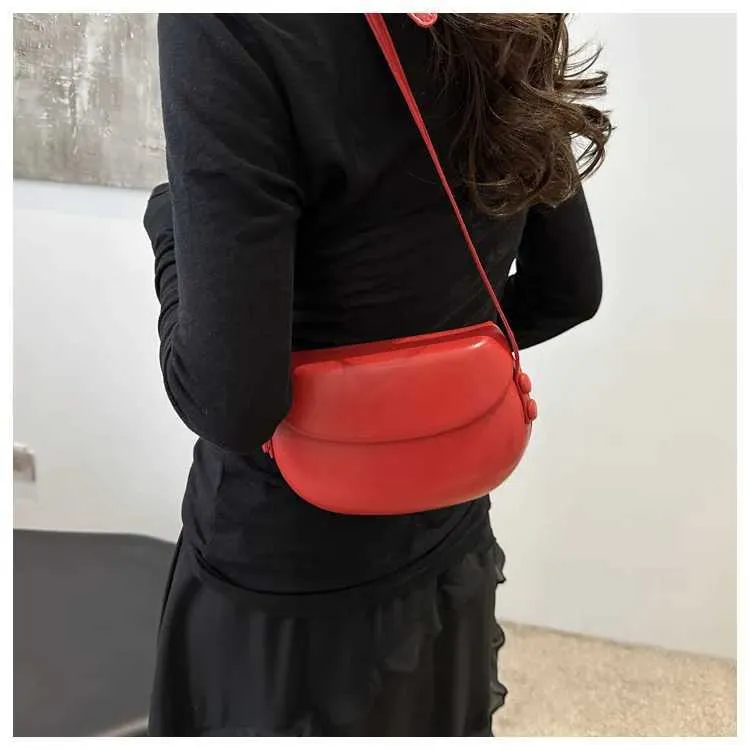 Saddle Bag Crossbody Bag For Women Solid Colour Pu Leather Clutch_voghion.com