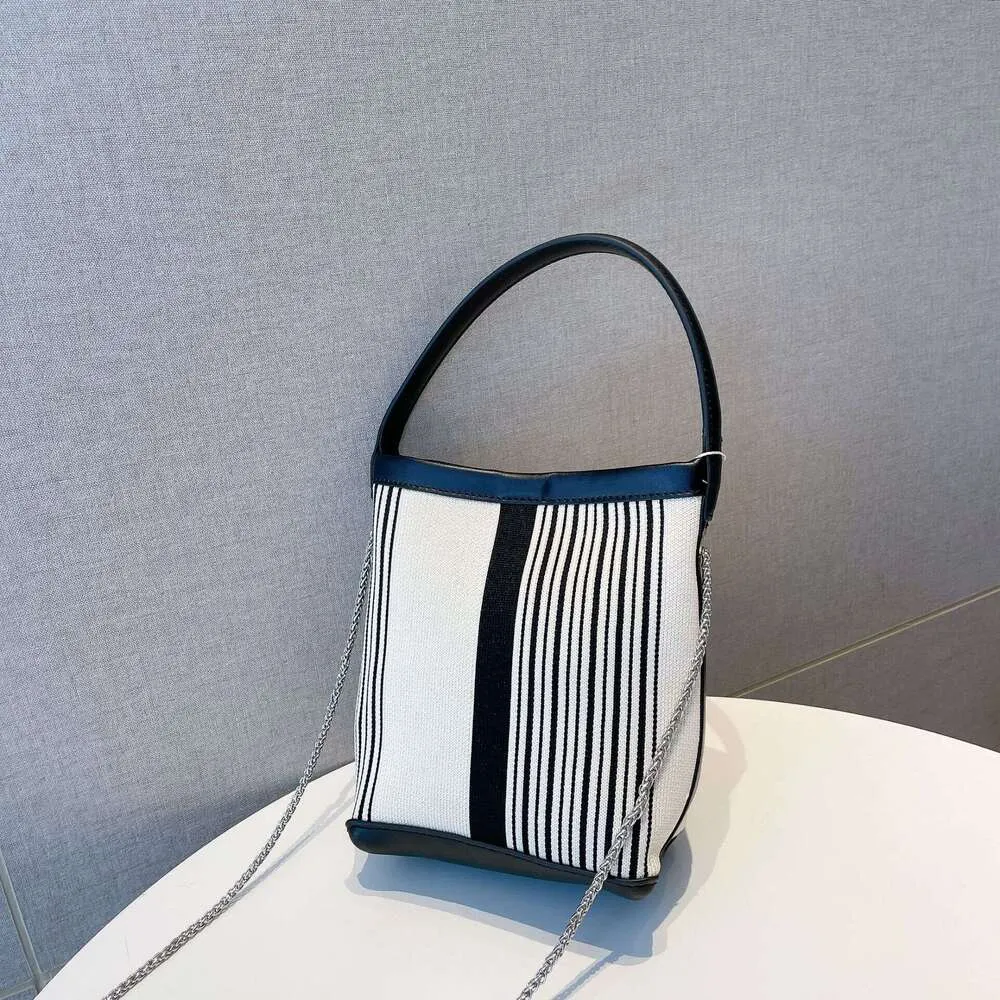 Designer Retro Striped Bucket Bag Portable Shoulder Bag For Women_voghion.com
