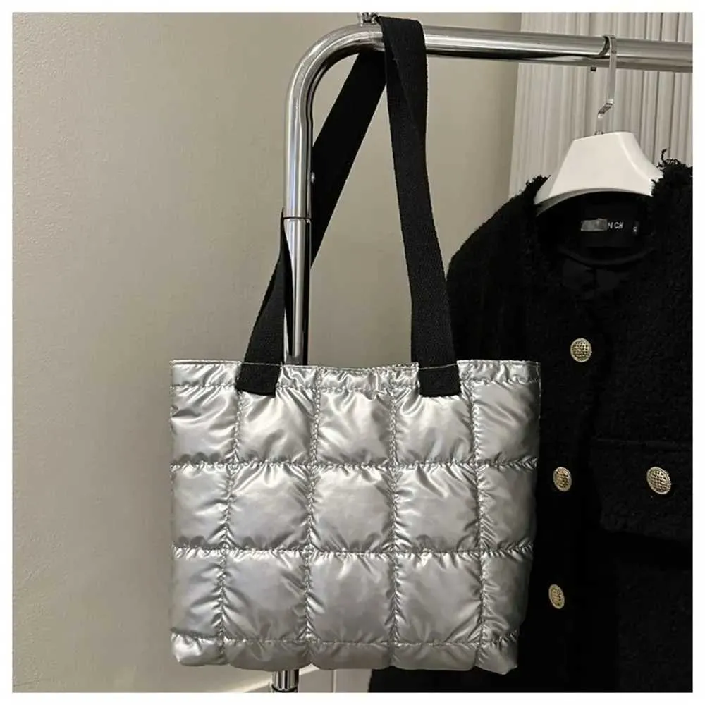 Kobiety Retro Osobowość Duża Pojemność Pikowane Torby Na Ramię Casual Jednolity Kolor Torebki Dół Bawełna Wyściełana Torba_voghion.com