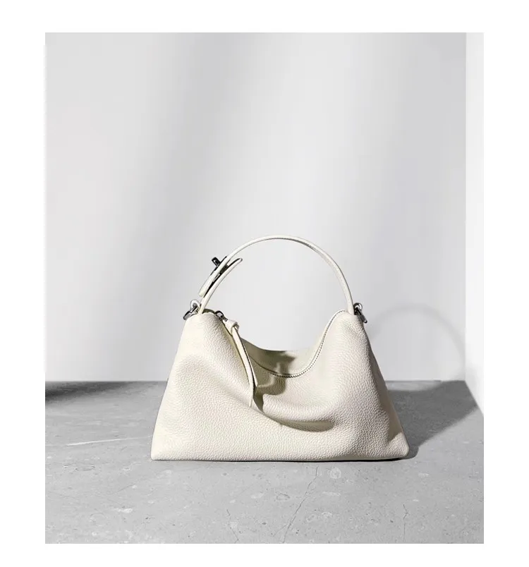 Women's Genuine Leather Shoulder Bag Pillow Classic Crossbody Bag_voghion.com