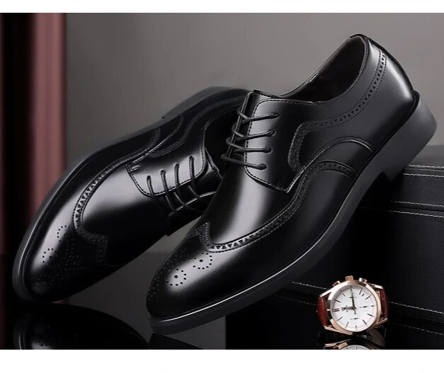 Neue Business-Kleidung Leder Mode British Block Große Herren Schnürschuhe Derby Schuhe 48_voghion.com
