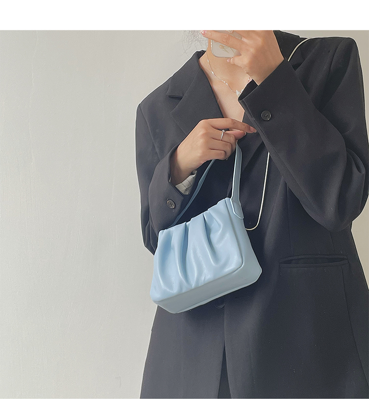 Neue handliche kleine Wolke im französischen Stil 2024 Sommernische plissiert einfache und modische Umhängekette mit einer Schulter_voghion.com