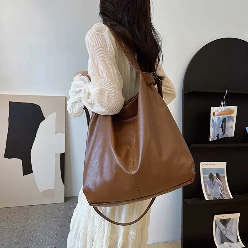 LEFTSIDE Sac à bandoulière tendance en cuir pour femmes 2023, tendance, simple, grande capacité, rétro_voghion.com