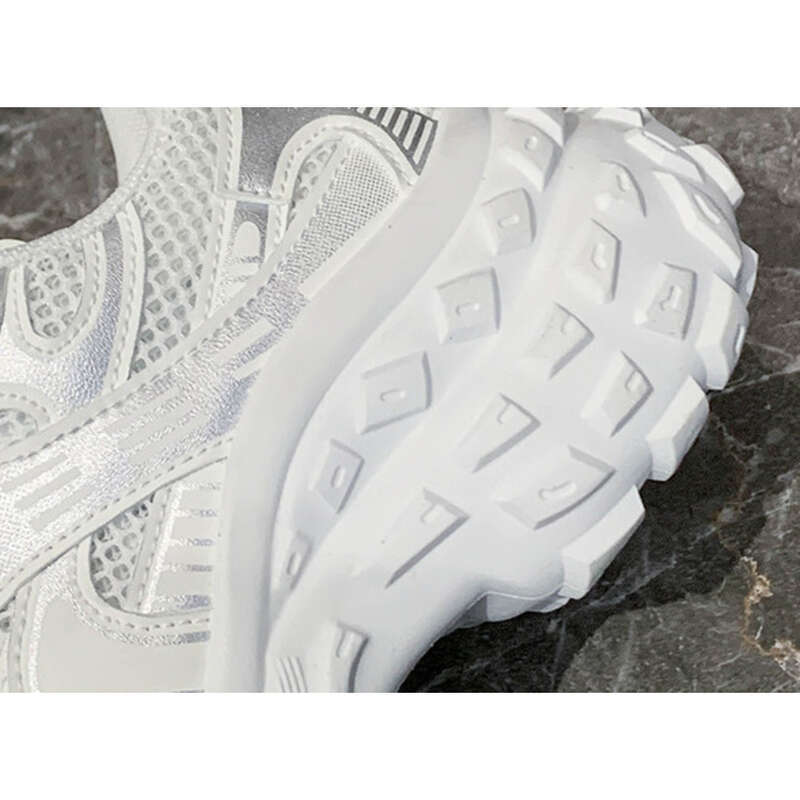 Damskie sneakersy z grubą podeszwą do biegania sportu i na co dzień_voghion.com