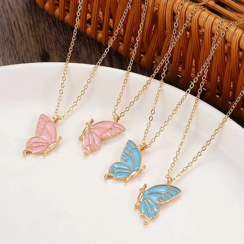 Butterfly Pendant Necklace For Couples Two-piece Jewelry Set_voghion.com