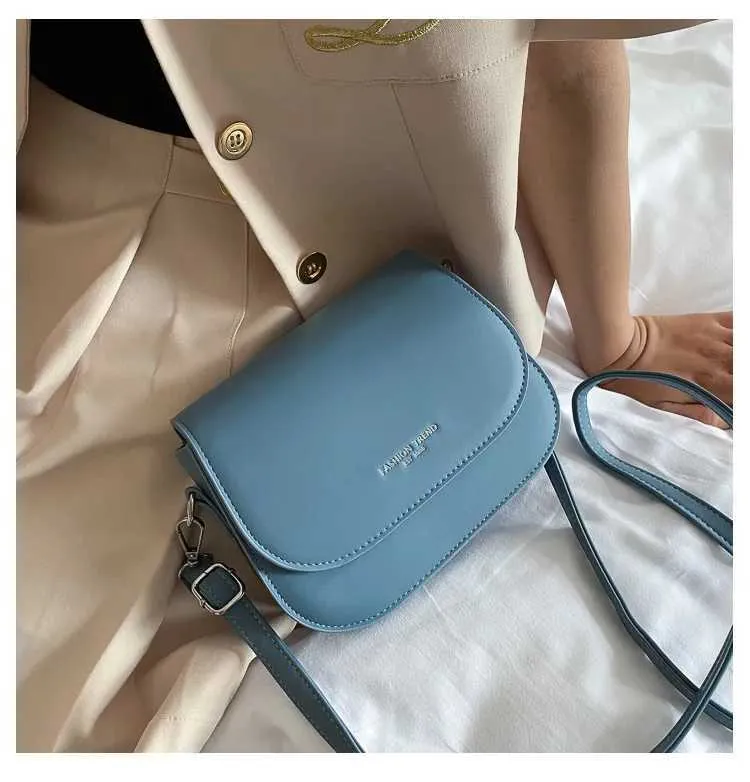 Sac à bandoulière tendance en cuir PU pour femme, sacoche à rabat de couleur unie, simple, à la mode, pochette C241021_voghion.com