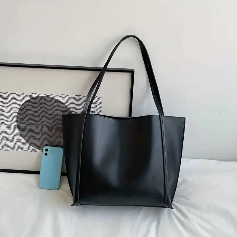 Minimalistische Vintage-Umhängetasche mit großem Fassungsvermögen und einfarbiger EinstecktascheC241104_voghion.com