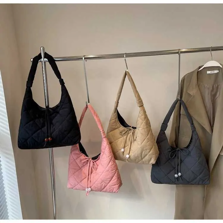 Vintage Style Women's Shoulder Bag Large Capacity Canvas Handbag_voghion.com
