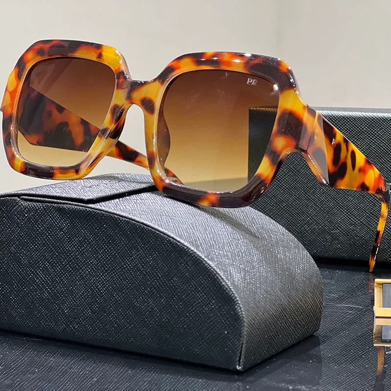 Designer for women with Case Fitted temples Oversized square frame lenses Alphabet design sunglasses Driving Travel_voghion.com