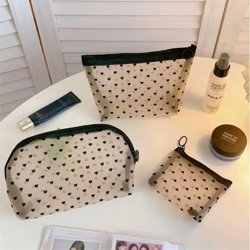 Heart shaped printed mesh cosmetic box makeup bag holder cute transparent zipper black pencil case easy to carry Y241023_voghion.com