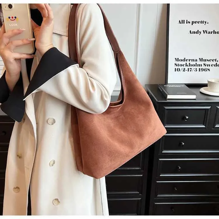 Sac à bandoulière polyvalent en daim pour femme, style rétro, tendance, Y241118_voghion.com