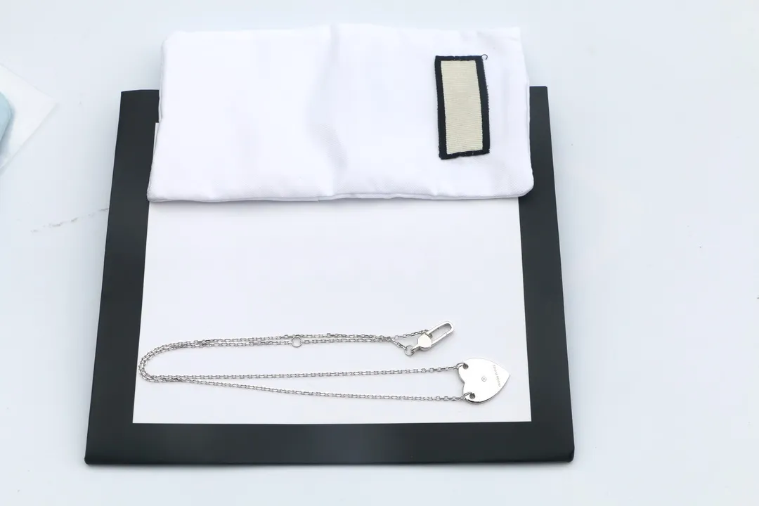 Europa America Moda Gioielli Set Uomo Donna Donna Sterling Argento Lettera G Incisa Cuore Ciondolo Collana Bracciale_voghion.com