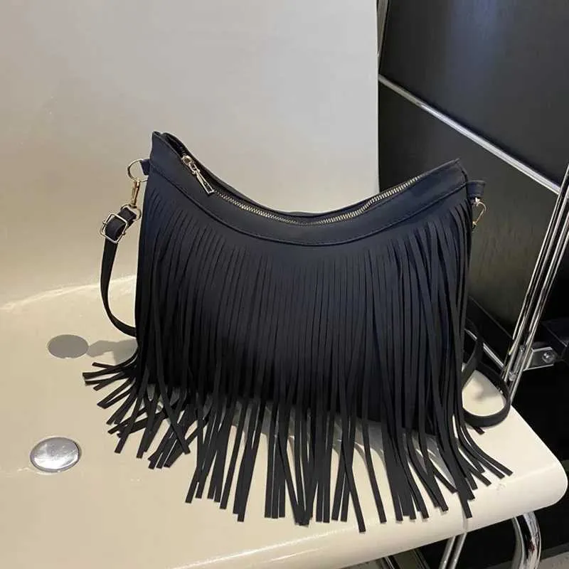 Sacs à bandoulière à pompons vintage pour femmes, grande capacité, sac à bandoulière décontracté à franges pour les voyages en plein air pour dames_voghion.com