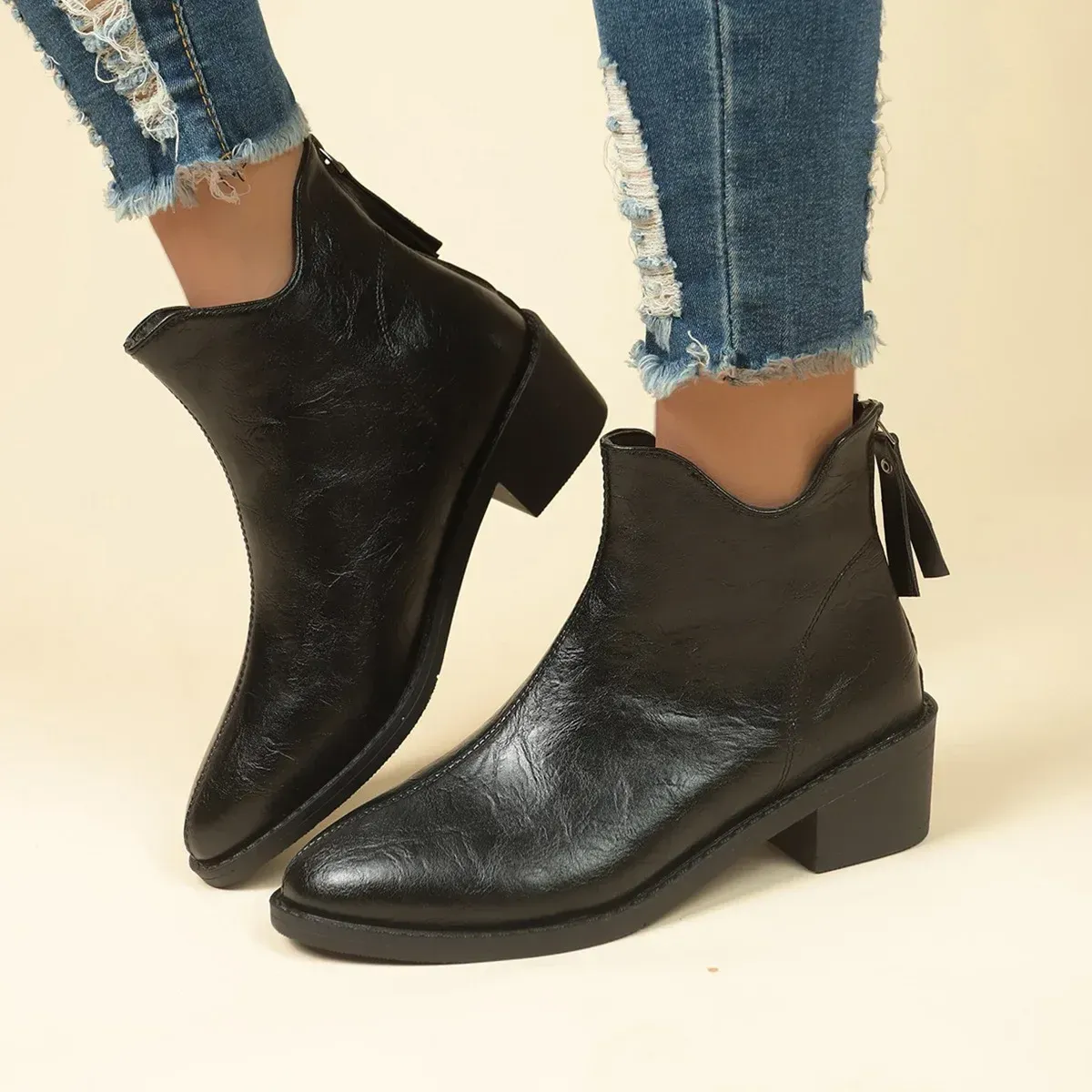 Mulheres salto médio tornozelo tendência design robusto pontudo inverno gladiador botas femininas zíper bombas botas mujer 202_voghion.com
