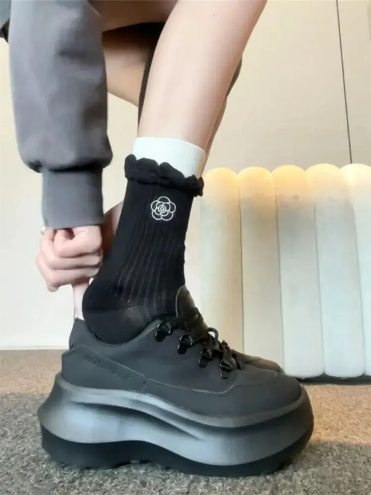 Comfortable Platform Dad Trainers For Women With Thick Sole_voghion.com