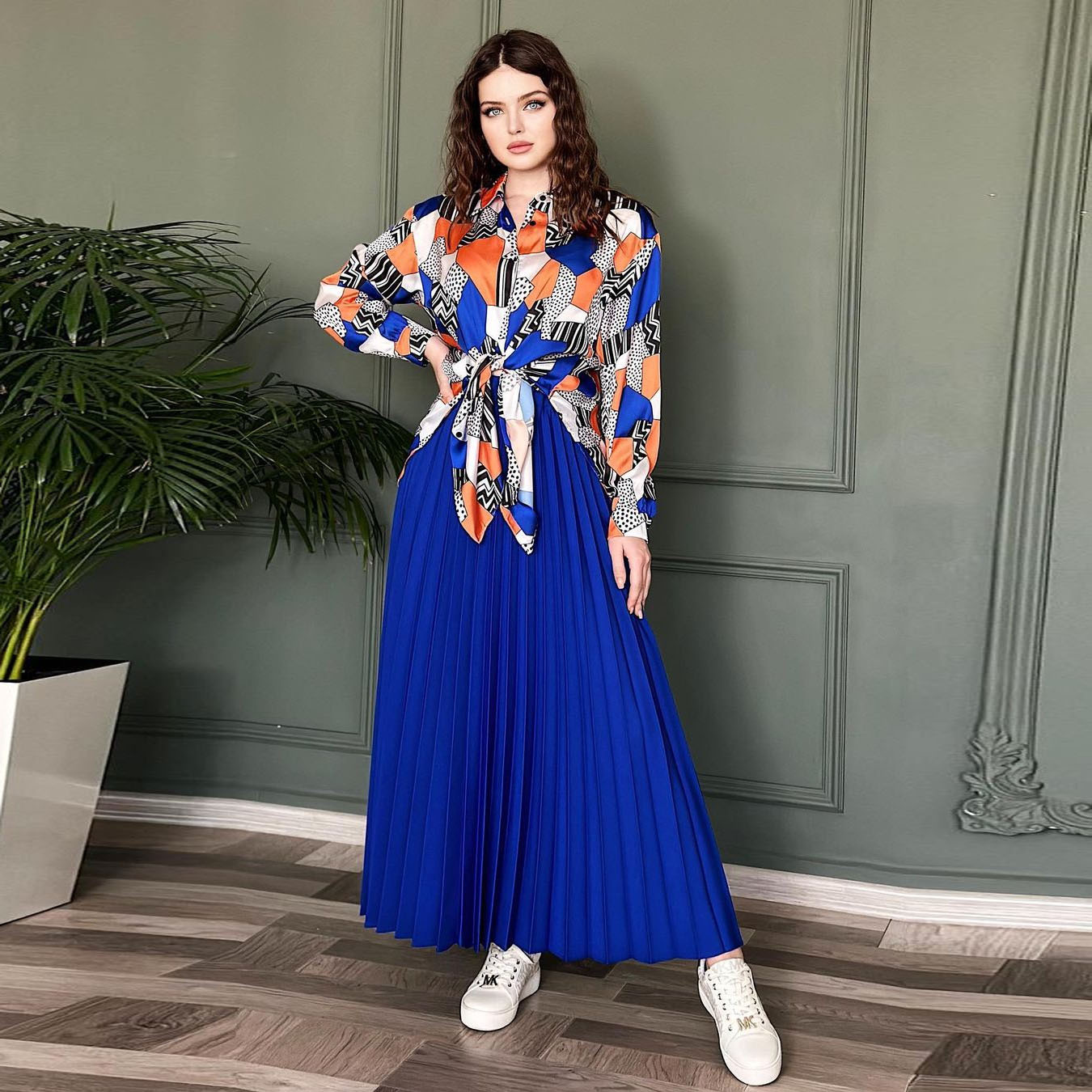Women's clothing spring new loose long-sleeved printed shirt pleated skirt suit