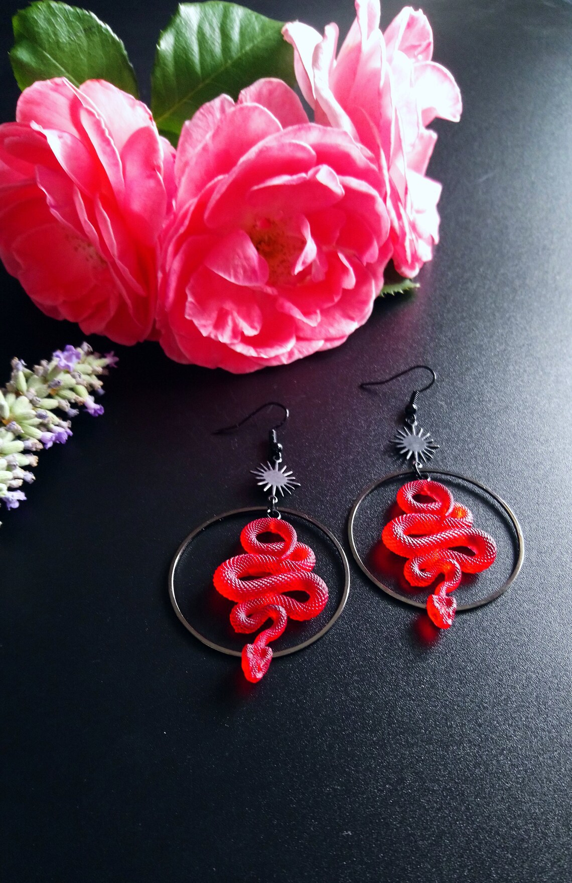 Orecchini Orecchini in lega celeste Orecchini serpente viola/rosso_voghion.com
