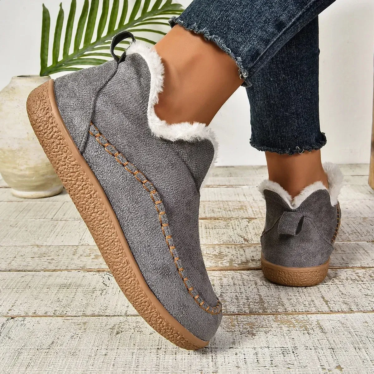 selg long sleeved womens winter round toe plush warm solid flat casual comfortable snow boots 240904_voghion.com
