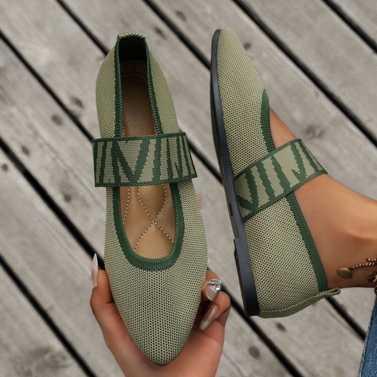 2025 Flat Pointed Toe Shallow Mouth Single Shoes For Women Slip-On Breathable Color-Block Work Loafers_voghion.com