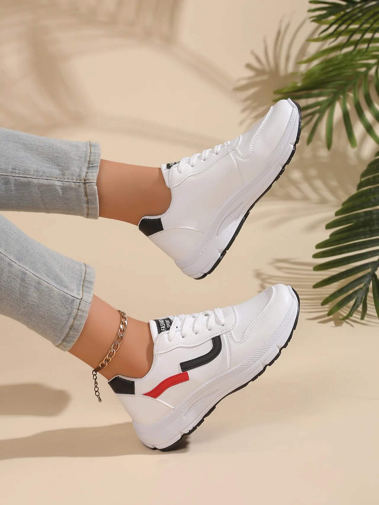 Sport per donne, scarpe casual da corsa in pelle da studentesse, autunno 2024, scarpe da viaggio bianche_voghion.com