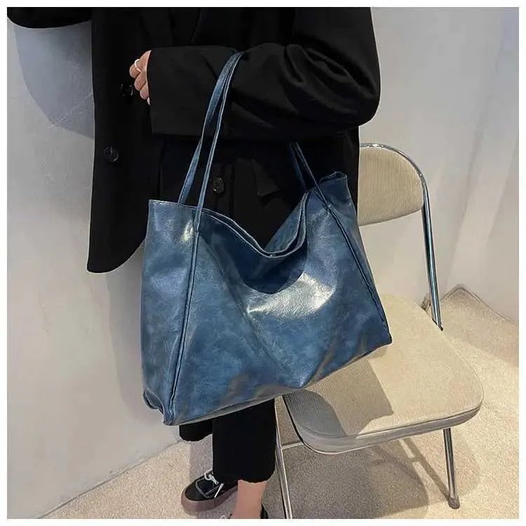 Vintage Red Womens Athletic Casual Fashion Large Capacity Leather Shoulder Bag Shopper Haruku Simple Handbag SacC241106_voghion.com