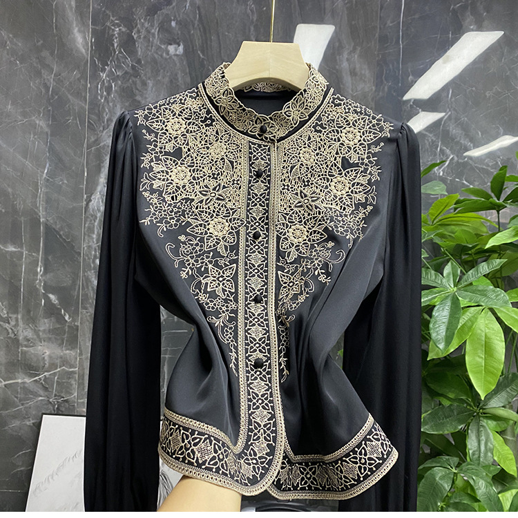Camisa de seda sintética bordada para mujer
