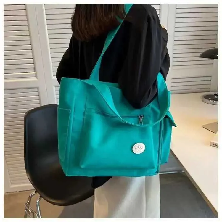 Wens Fi Shoe Grande Capacité Étudiant 2024 Nouveau Sac À Main En Toile Cmuter Sac Chaud Y241109_voghion.com