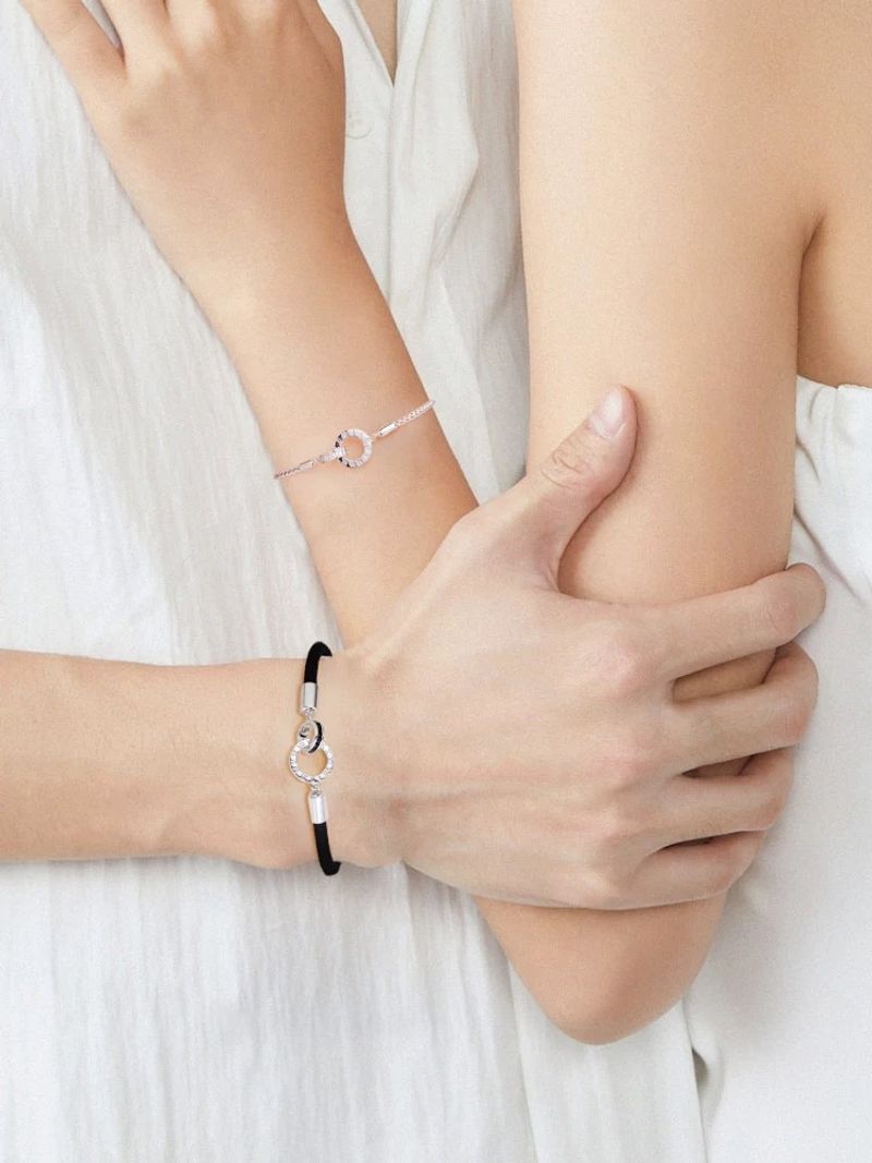 Alla hjärtans dag-present, tid, älskare, litet gummiband, pararmband, kärlekssymbol_voghion.com