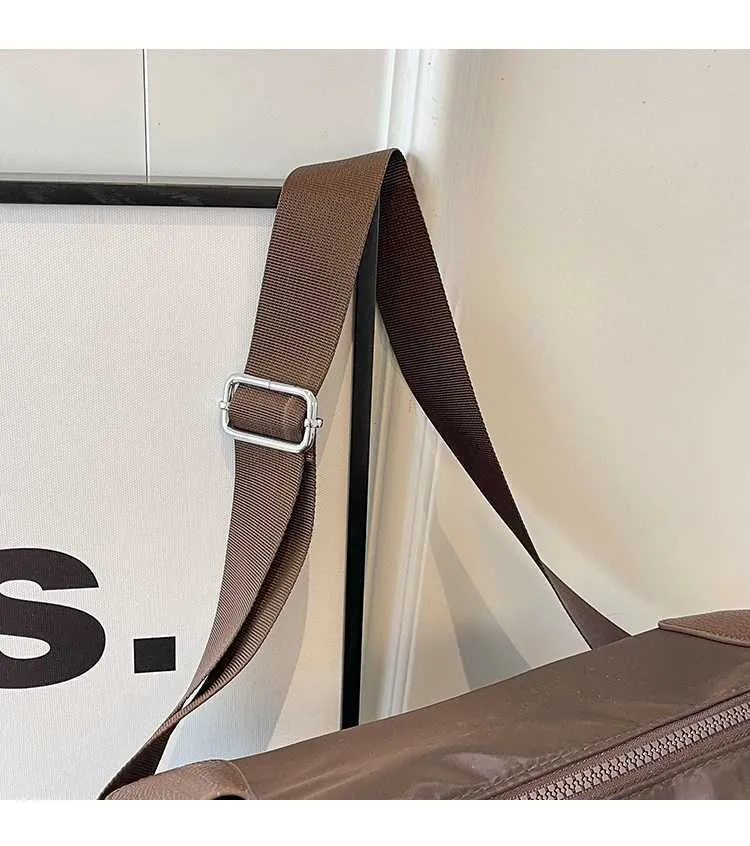 Sac à main en toile de nylon pour femmes, nouvelle tendance automne/hiver 2024, sac messager coréen décontracté de grande capacité, sac à main Y241011_voghion.com