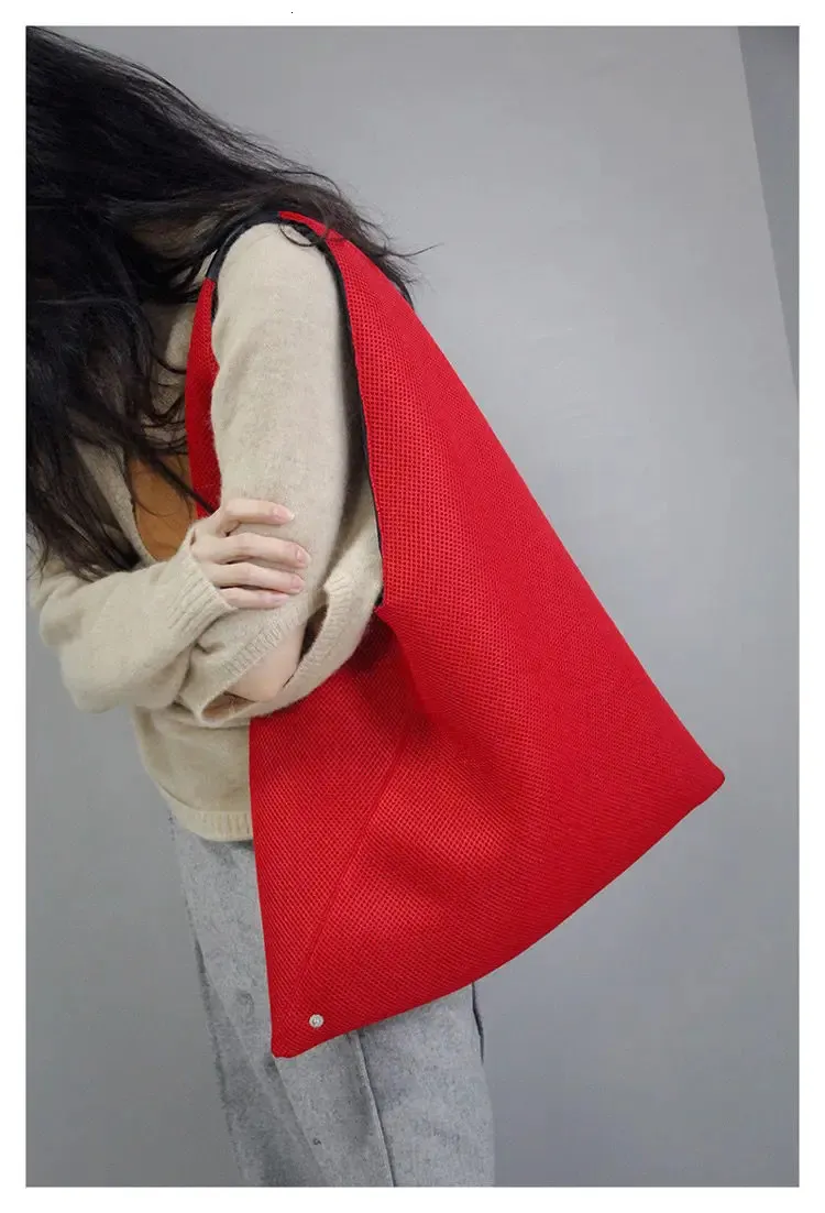 Stylish Women's Shoulder Bag And Large Capacity Shopping Bag_voghion.com