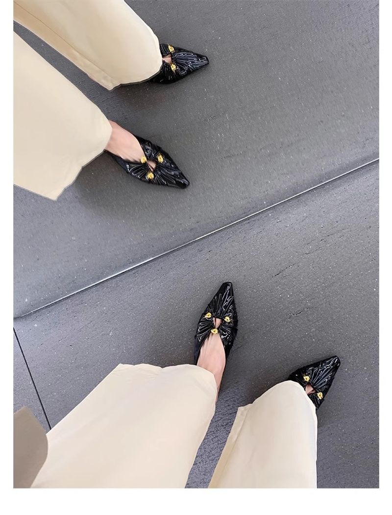 Grape Mom's Same Style Spring New Triangle Buckle Hollow Pointed Pleated Baotou Muller Half Slippers Women's Genuine_voghion.com